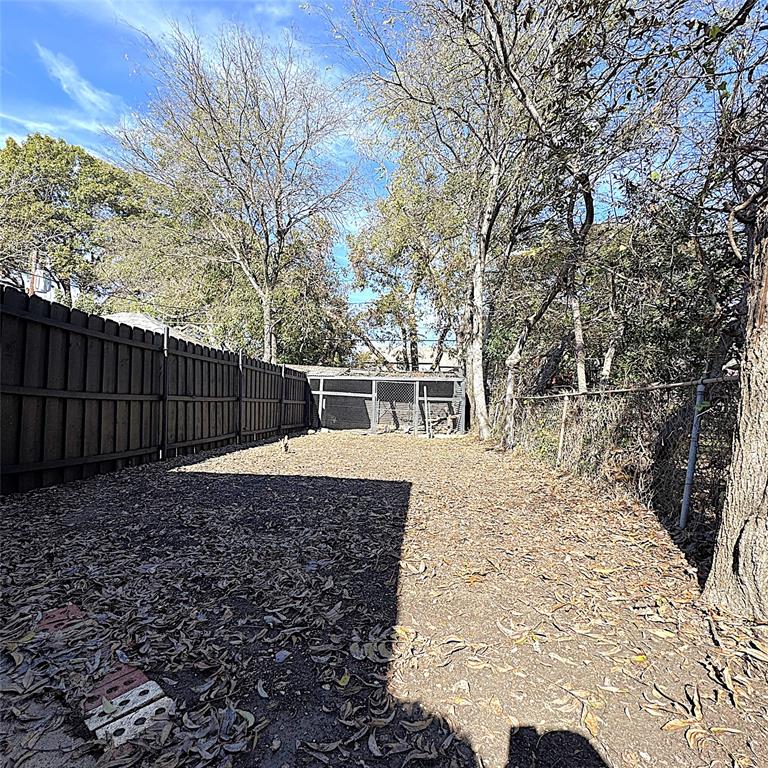 L Smoot - Residential Lease