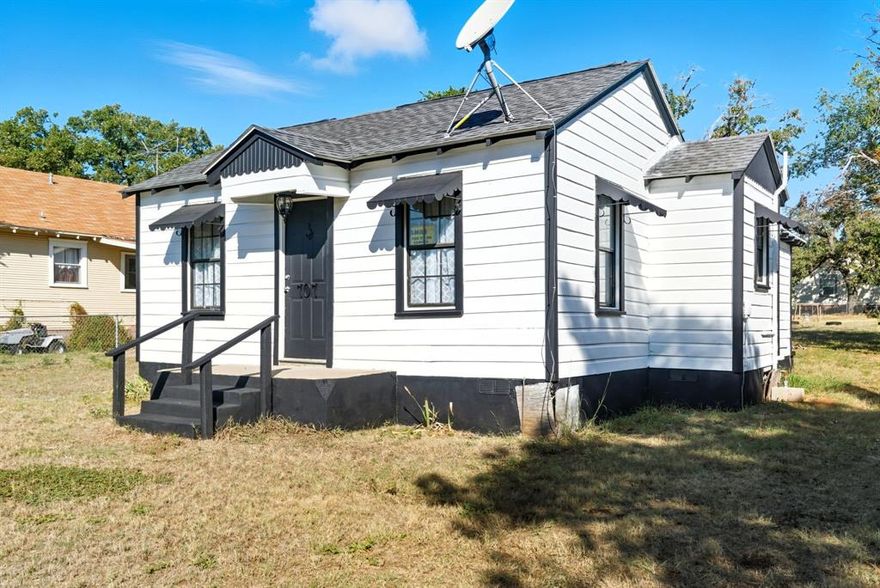 Looking for your next investment, ready to downsize or ready to be a first-time home buyer?  This 1 bedroom, 1 bath home is the perfect opportunity with its floor plan and updates.  Features you'll love, bright and inviting living space with natural light, functional kitchen with plenty of storage and counter space, low-maintenance yard, perfect for simple living or rental ease.  List of updates is as follows, new roof 2019, new electrical 2025, new plumbing, new gas stove and gas line ran, new paint and new light fixtures throughout.  Come check this one out.