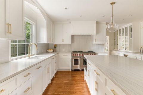 Tiny photo for 4417 Lorraine Avenue, Highland Park, TX 75205 (MLS # 21196157)