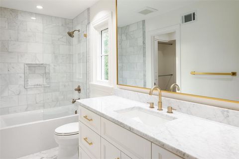 Tiny photo for 4417 Lorraine Avenue, Highland Park, TX 75205 (MLS # 21196157)