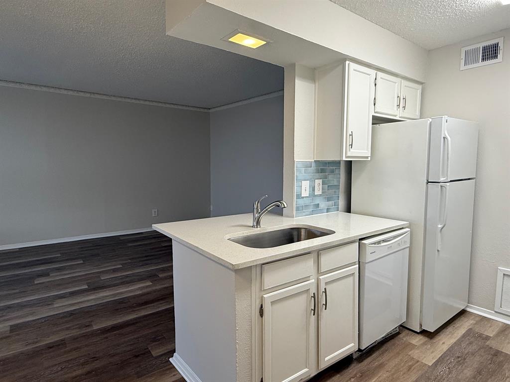 Burgundy - Residential Lease