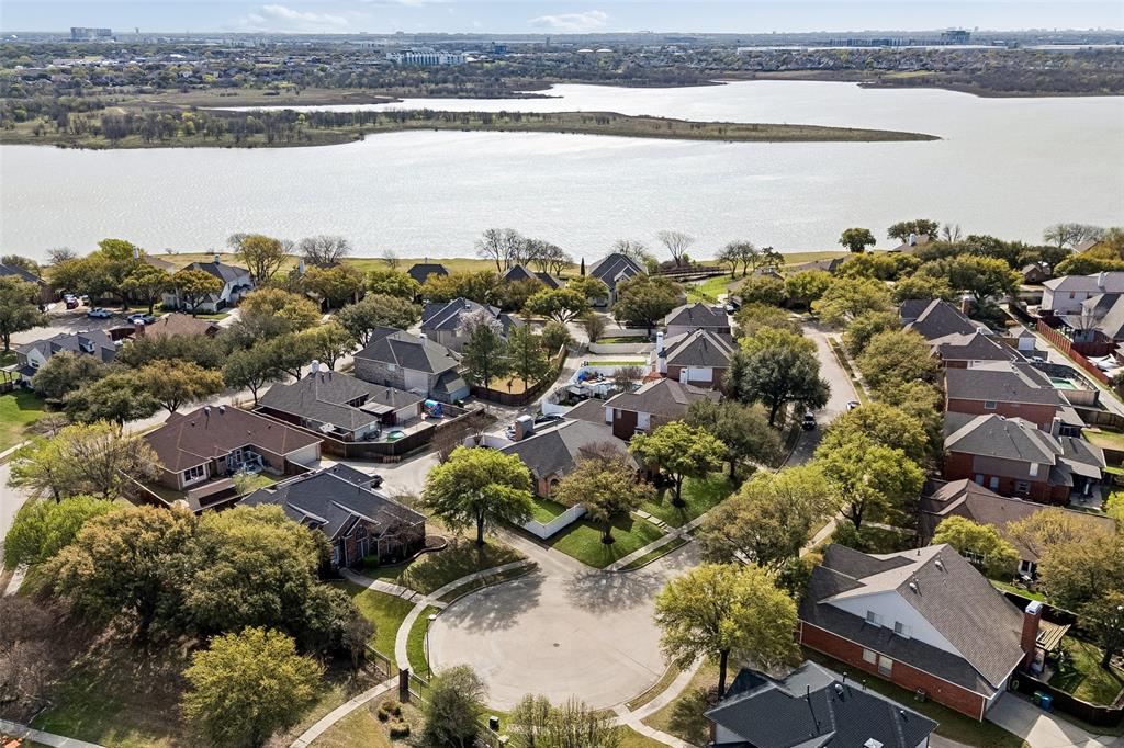 Stewart Peninsula Southshore P - Residential