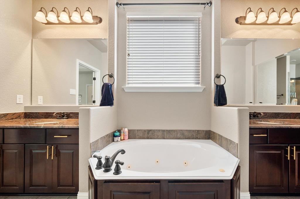 Stonebriar Park Estates - Residential