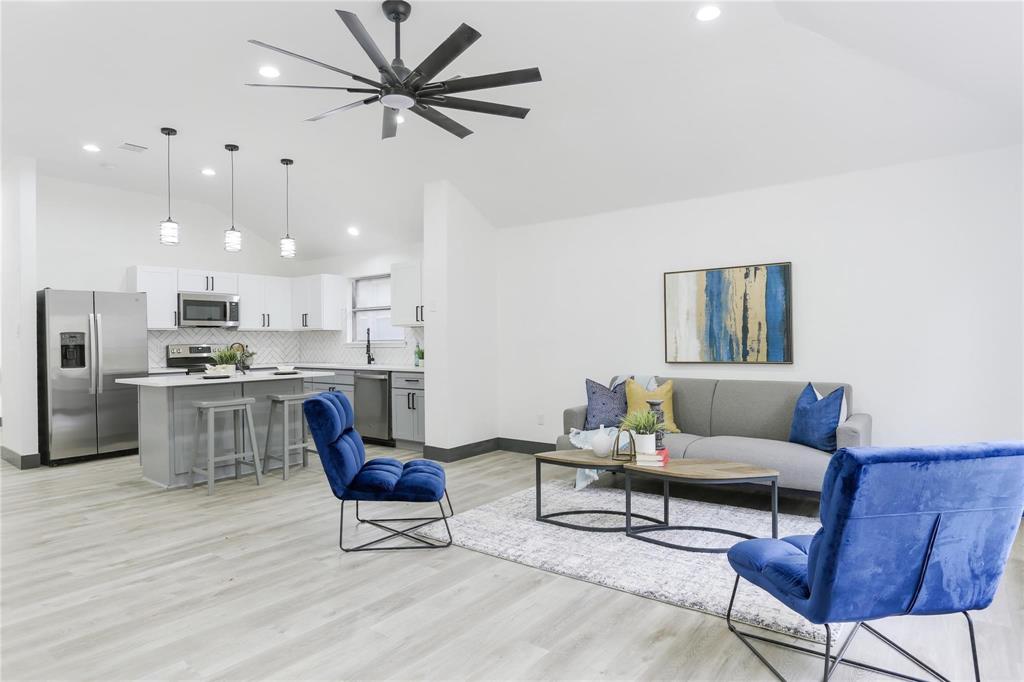 Fox Hollow - Residential Lease