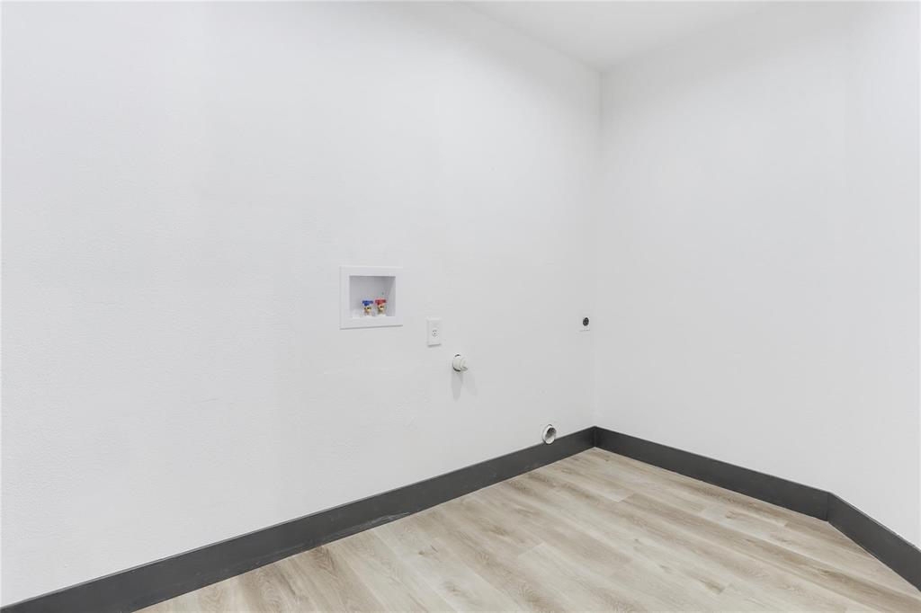 Fox Hollow - Residential Lease