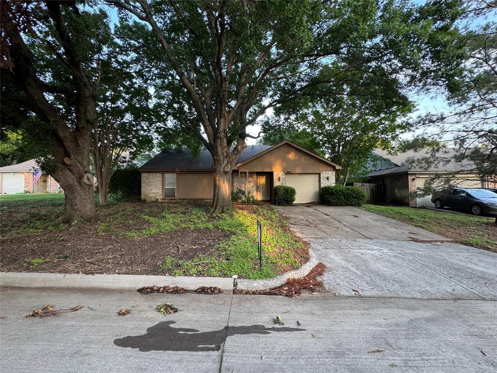 3814 Wooddale Court