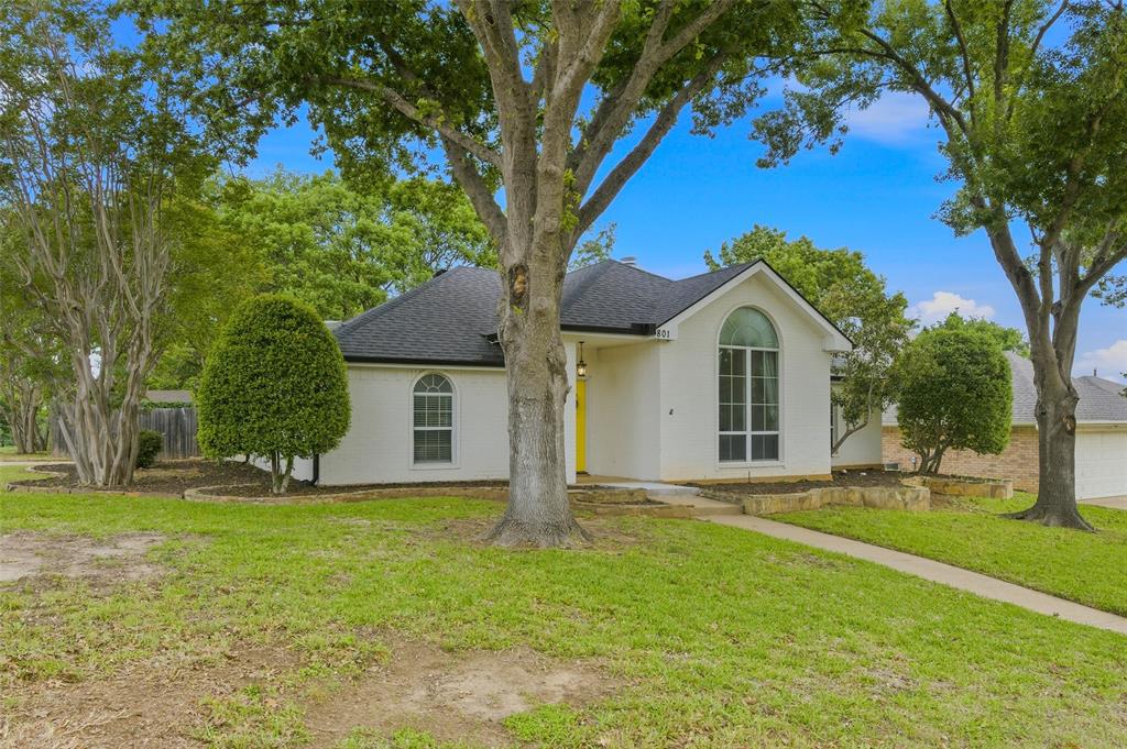 801 Water View