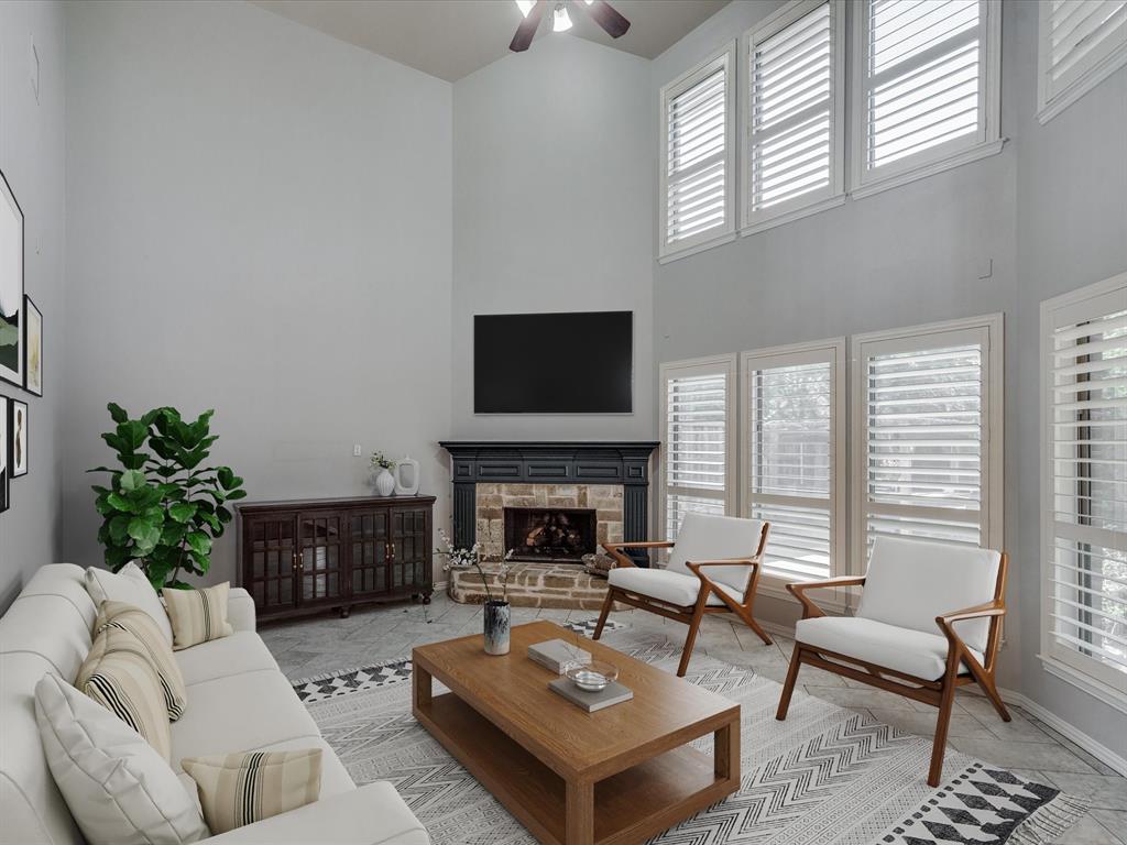 6067 Chippewa Trail