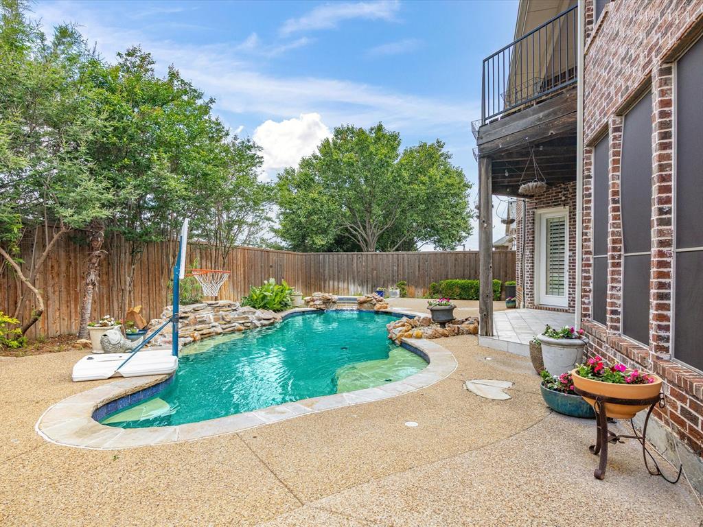 Frisco, Texas 75034, United States, 5 Bedrooms Bedrooms, ,4 BathroomsBathrooms,Residential,Pending,126510