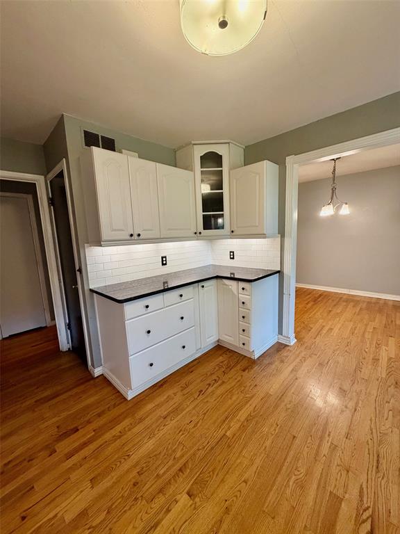 Richardson Heights Instl 01 - Residential