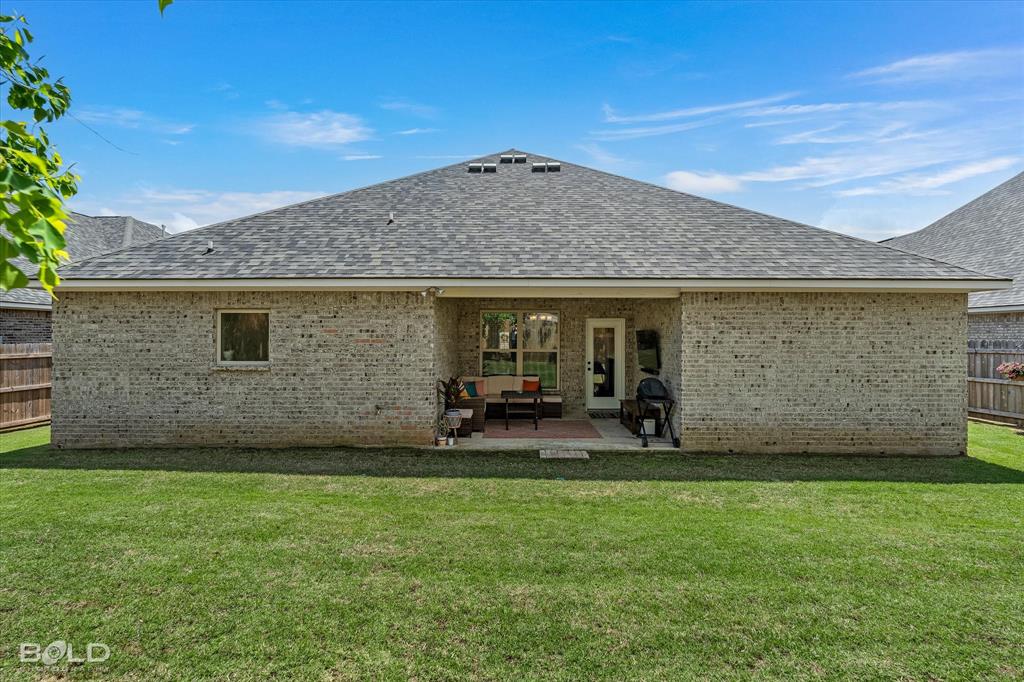 Benton, Louisiana 71006, United States, 4 Bedrooms Bedrooms, ,3 BathroomsBathrooms,Residential,Active,115886