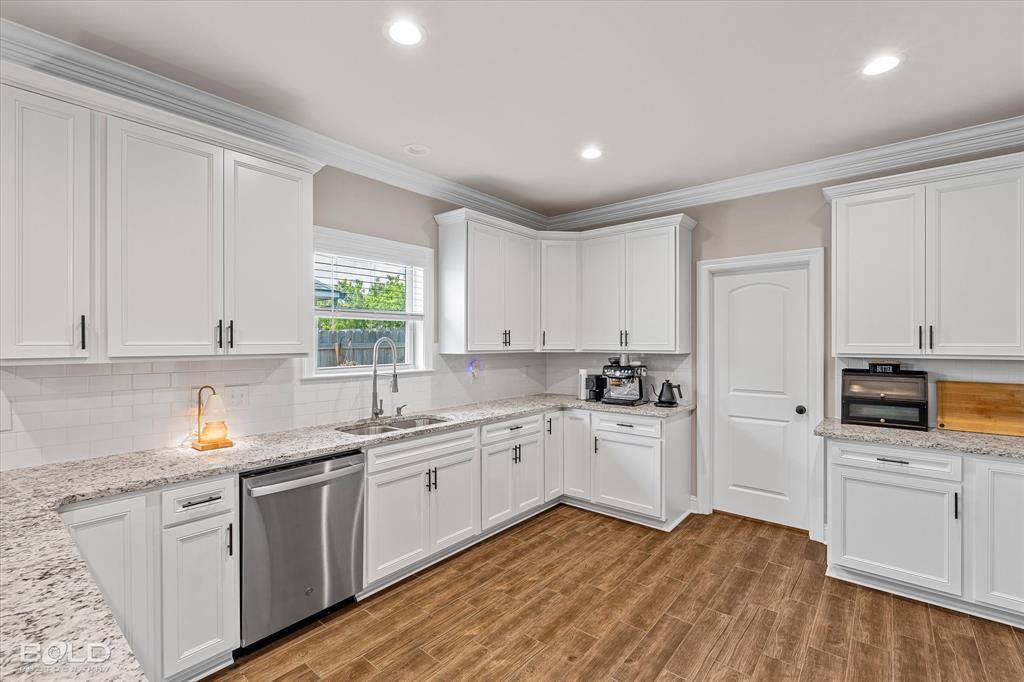 Benton, Louisiana 71006, United States, 4 Bedrooms Bedrooms, ,3 BathroomsBathrooms,Residential,Active,115886