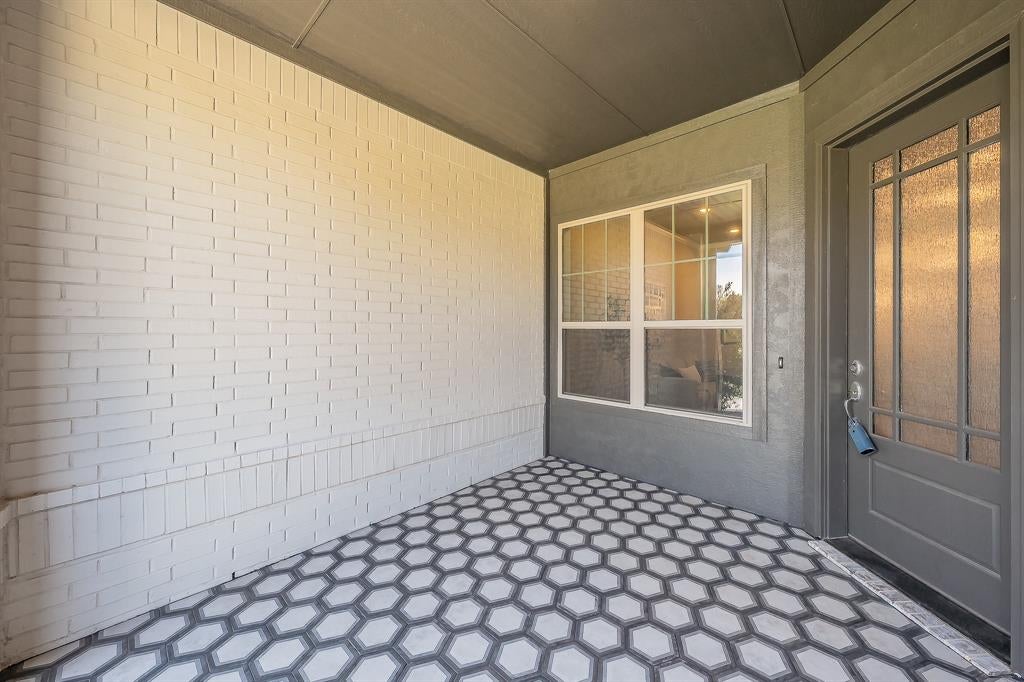 305 Sunset Lane 103