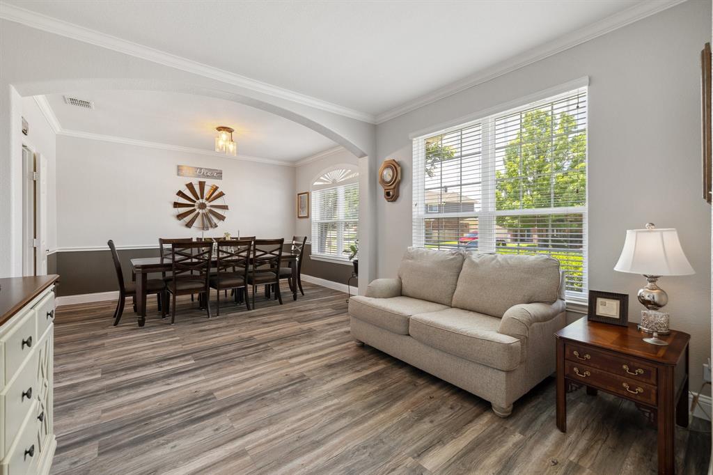 5136 Raisintree Drive
