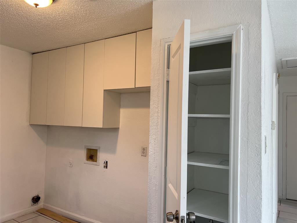 Astoria - Residential Lease