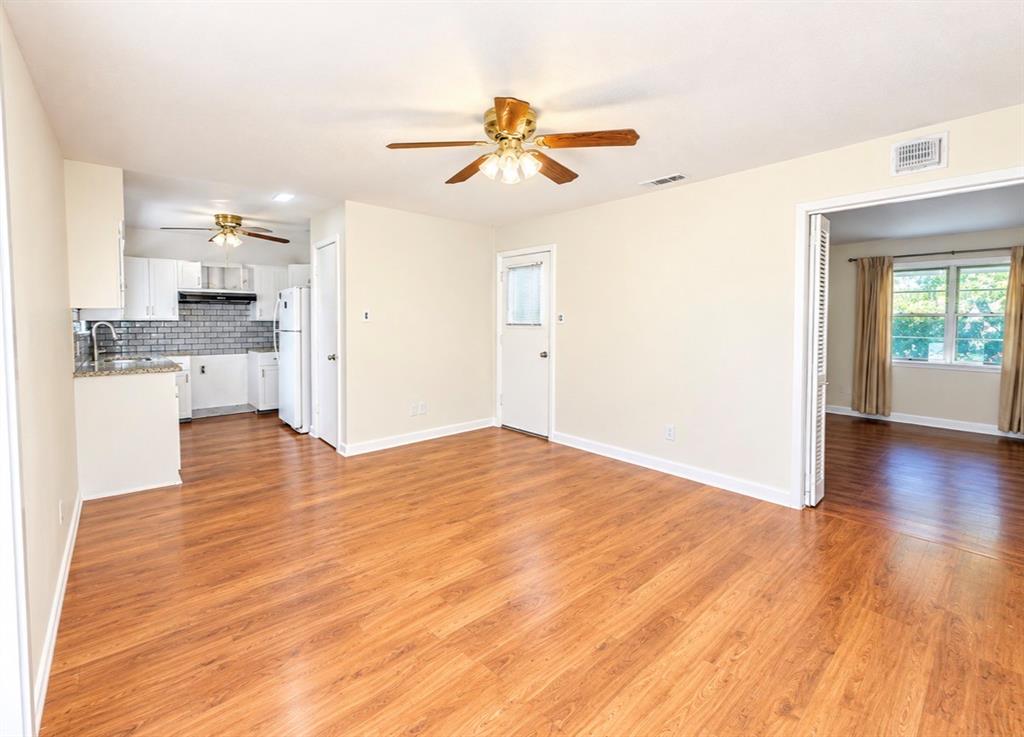 1112 Paula Drive