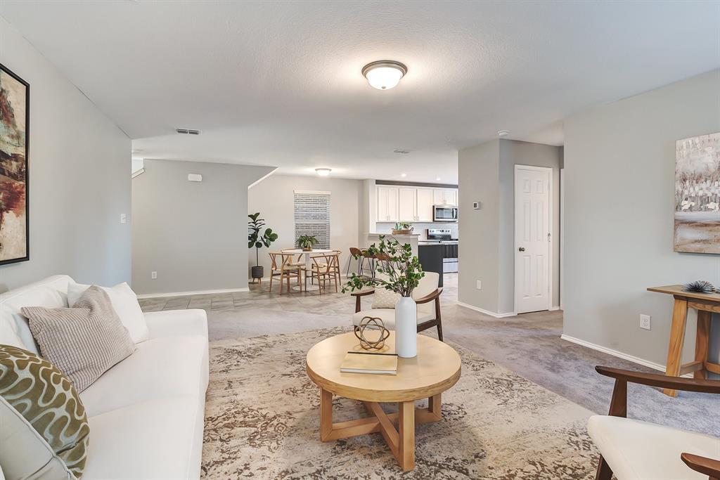 TRAVIS RANCH - Residential