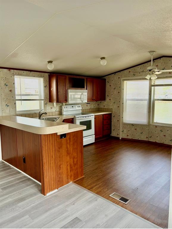 10481 Private Road 3709 11 - Photo 4