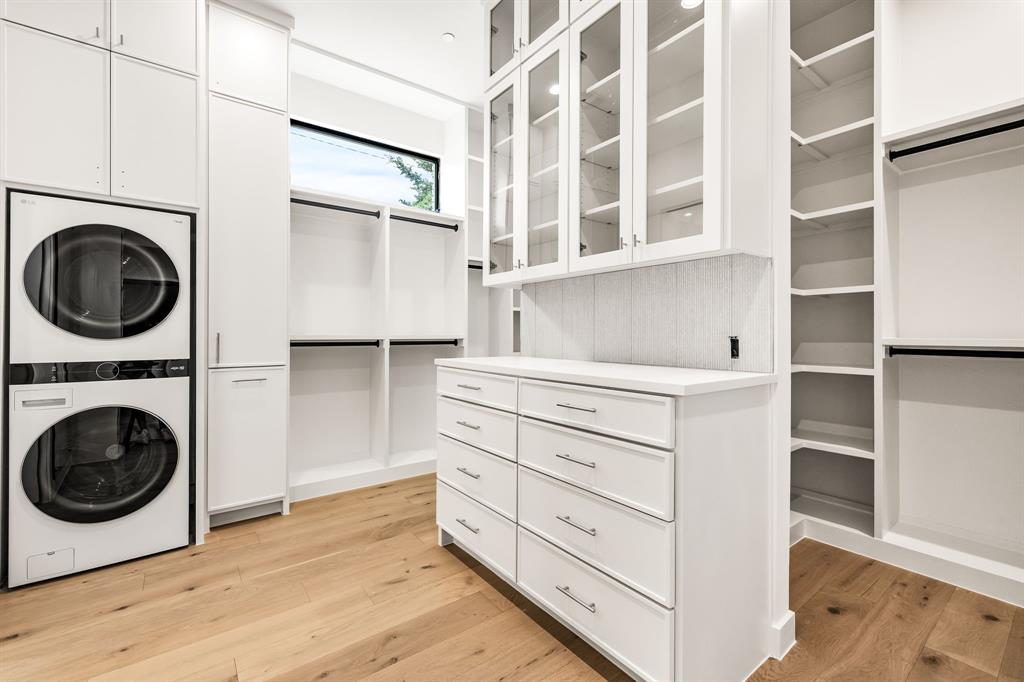 Midway Hills 06 05 Inst - Residential