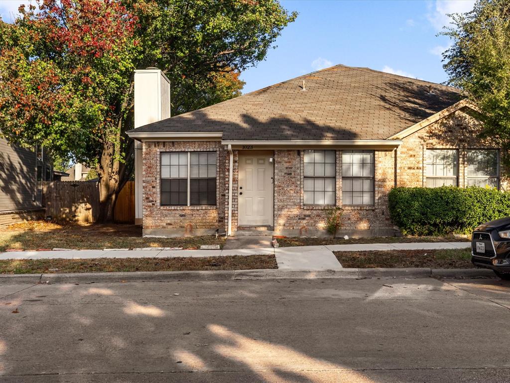 Crest The - Residential