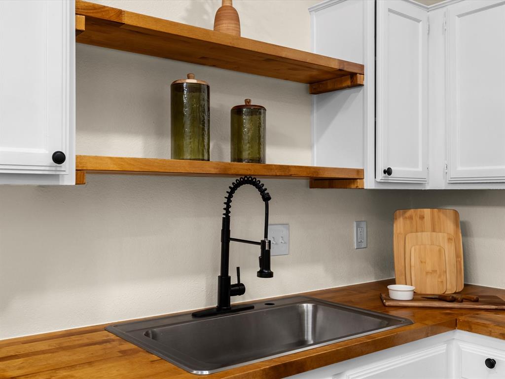 Crest The - Residential