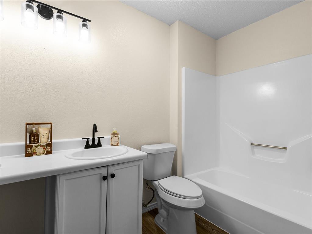 Crest The - Residential