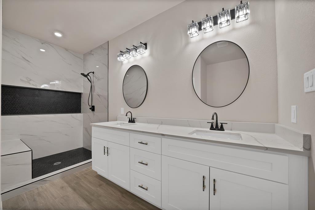 Runaway Bay - Residential