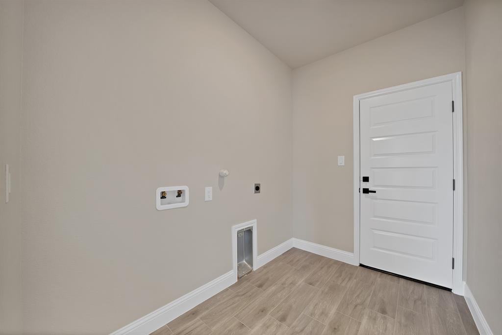 Runaway Bay - Residential