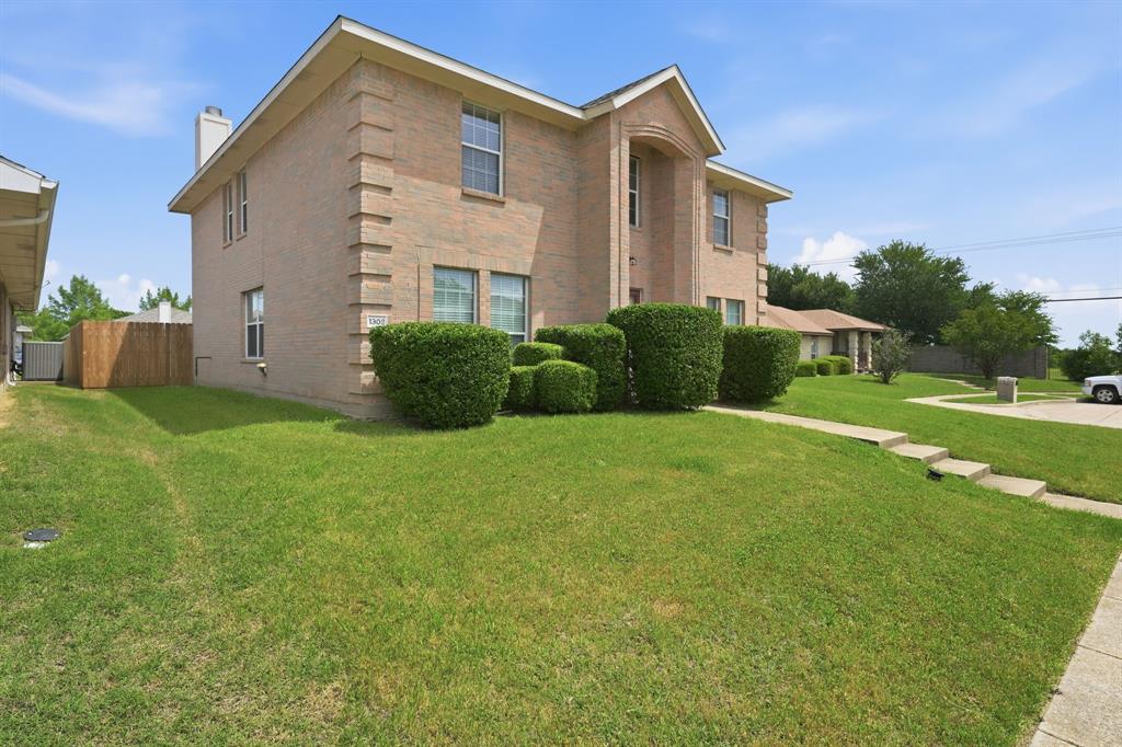 1308 Arbordale Court