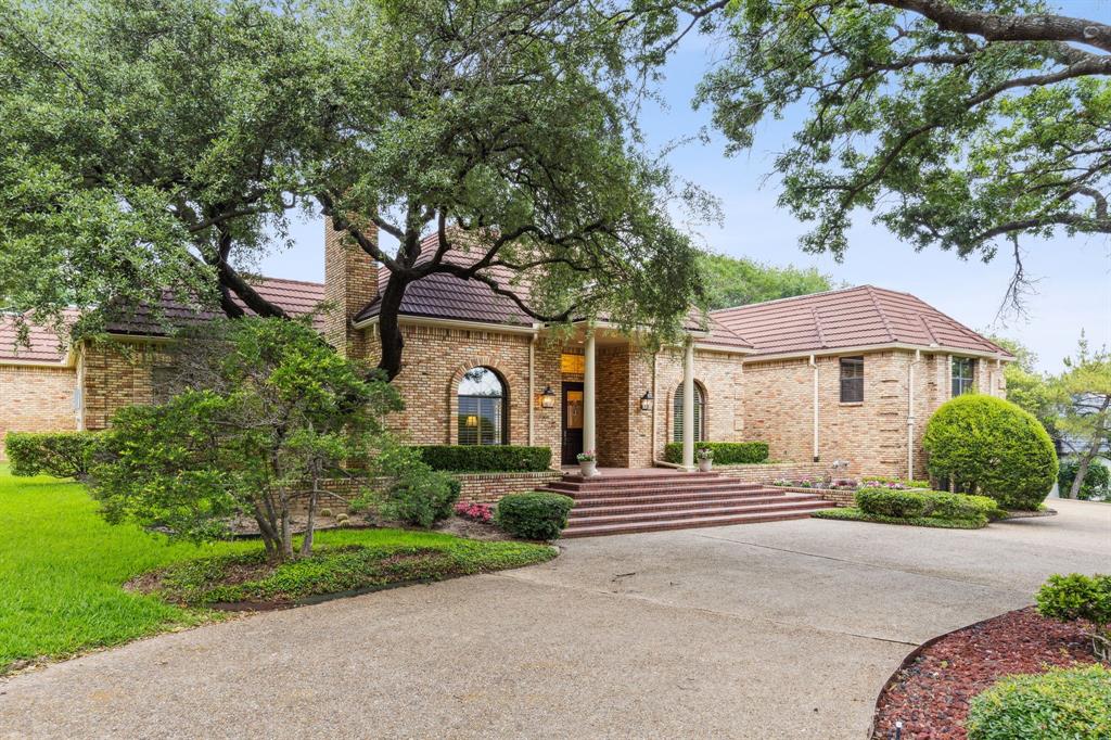 Williamsburg At Preston - Residential