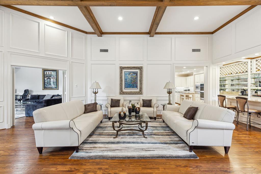 Williamsburg At Preston - Residential