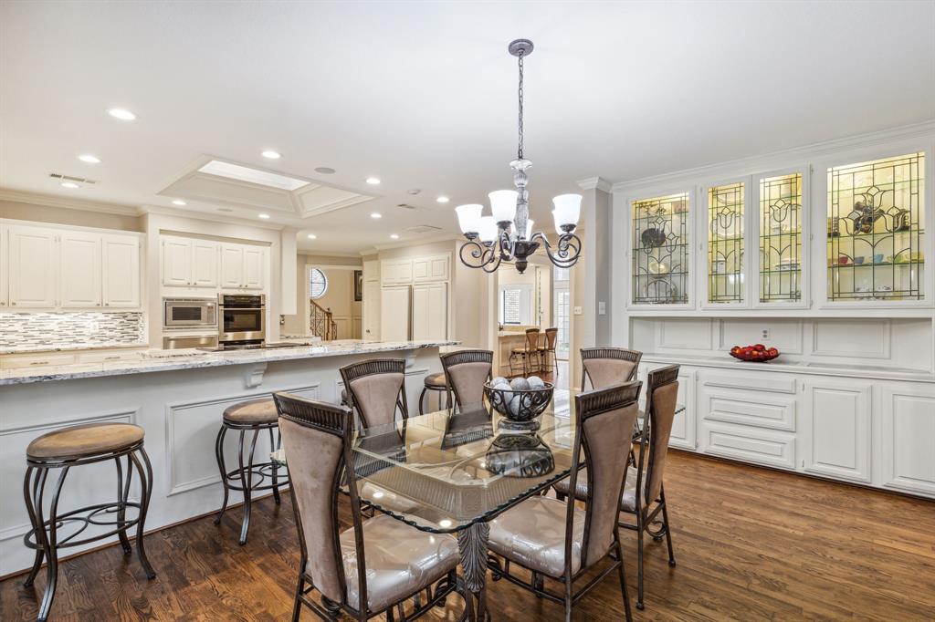 Williamsburg At Preston - Residential