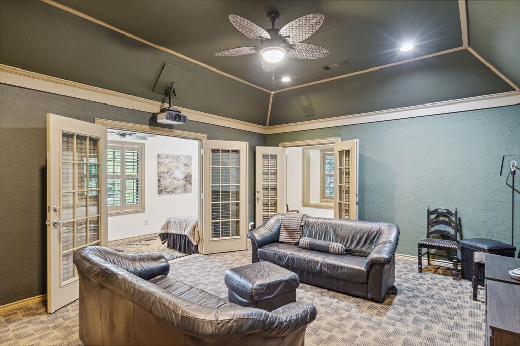 Williamsburg At Preston - Residential