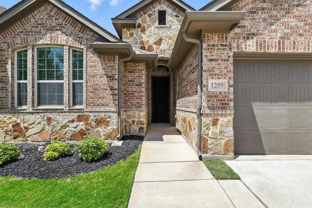 1209 Trumpet Drive
