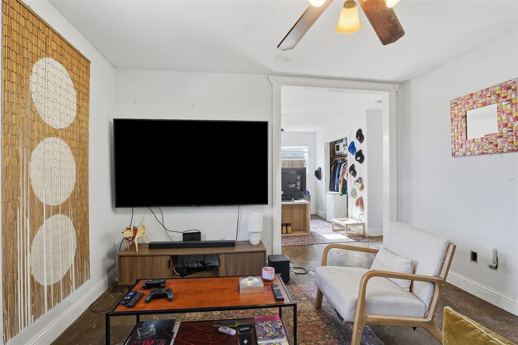 Frisco Railroad Add - Residential