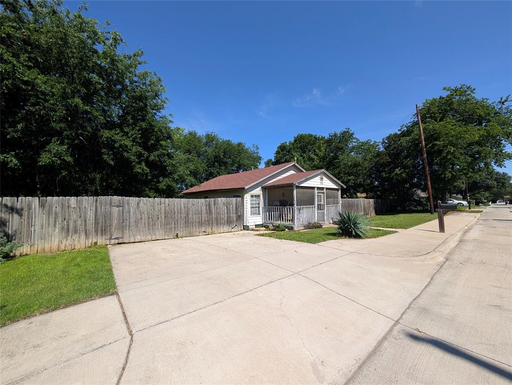 308 Short Street