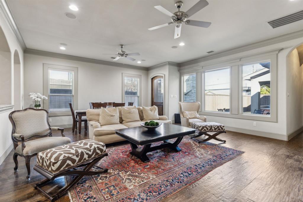 Briarwood 02 Instl - Residential