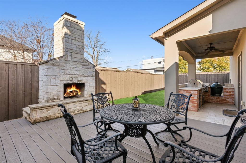 Briarwood 02 Instl - Residential