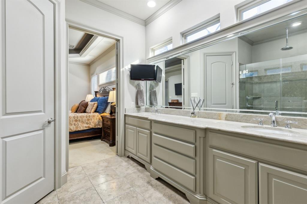Briarwood 02 Instl - Residential