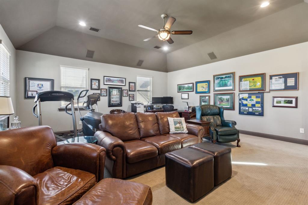 Briarwood 02 Instl - Residential