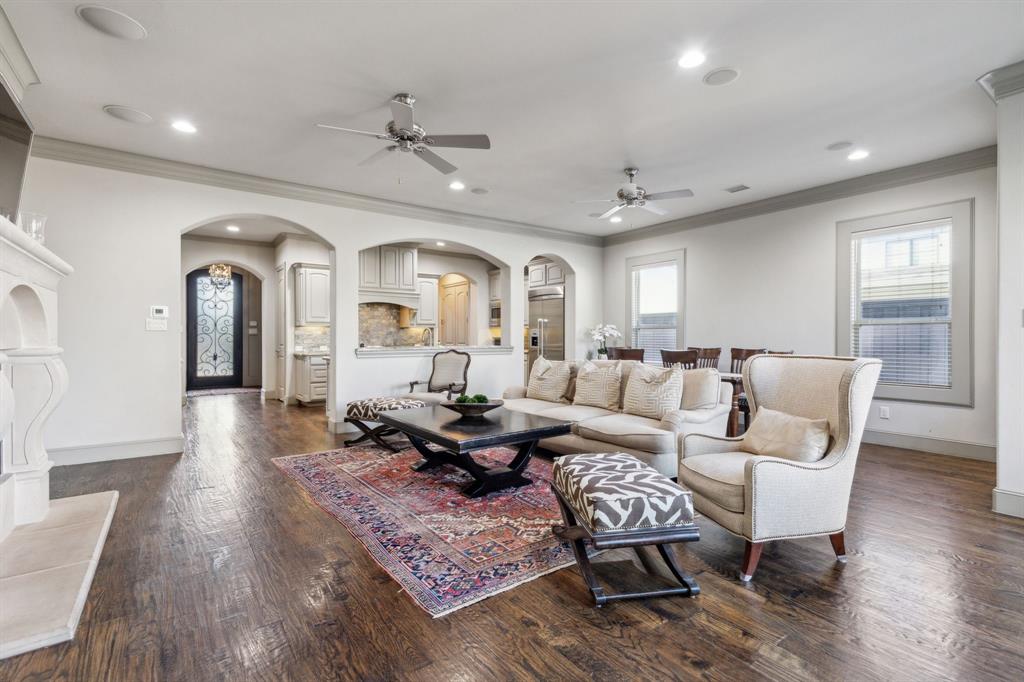 Briarwood 02 Instl - Residential