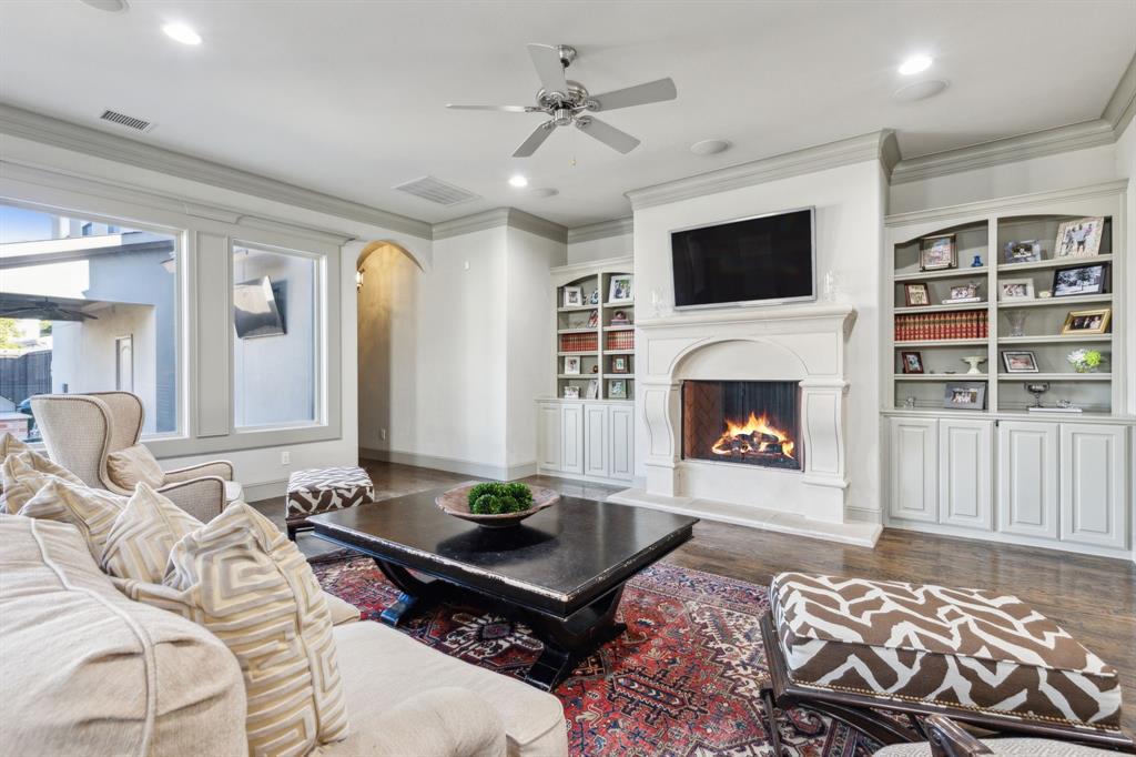 Briarwood 02 Instl - Residential