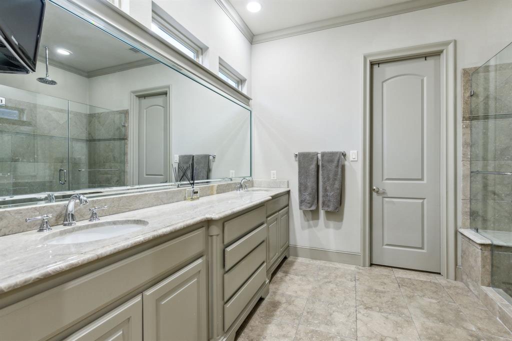 Briarwood 02 Instl - Residential
