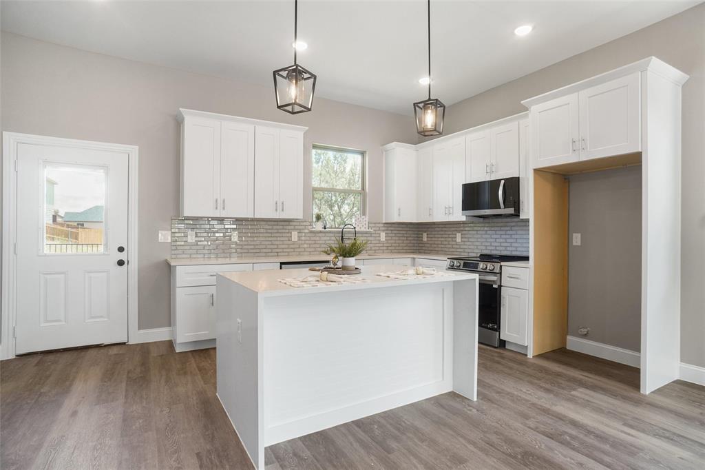 Canyon Creek III - Residential Lease