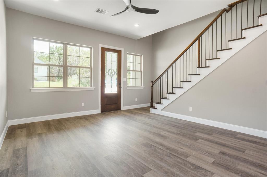 Canyon Creek III - Residential Lease