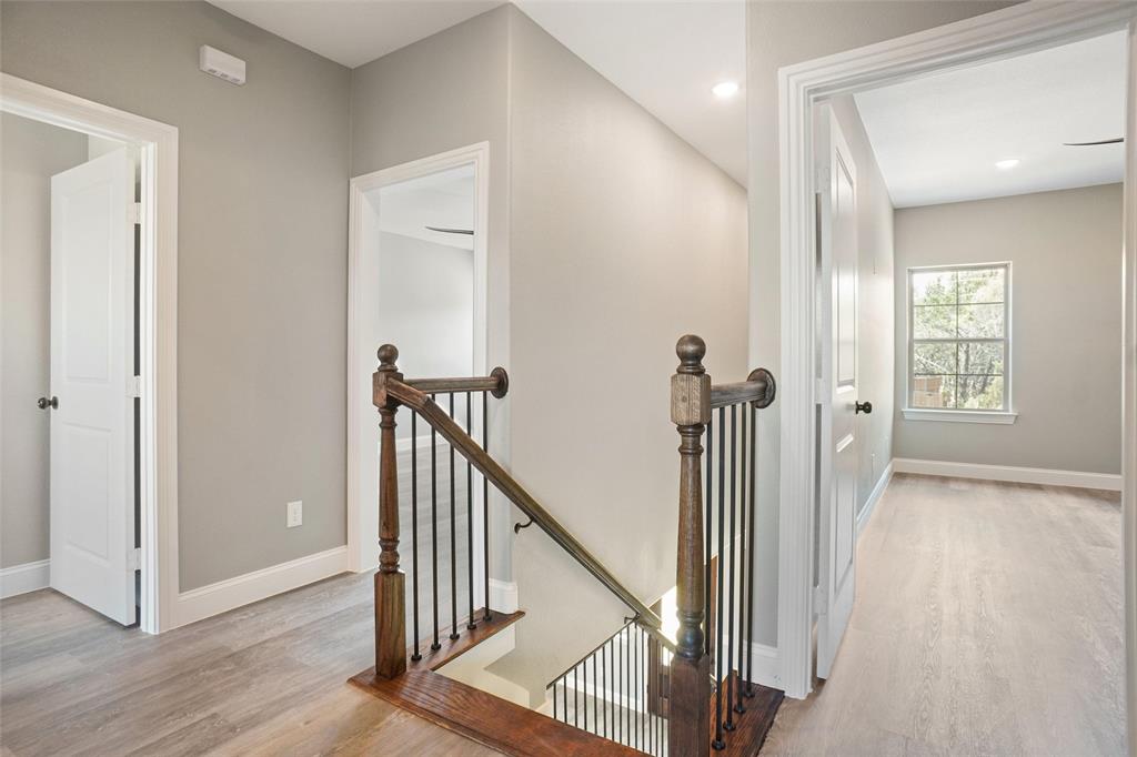 Canyon Creek III - Residential Lease