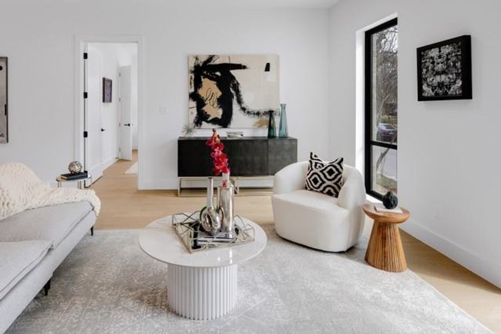 Photo of 3601 Routh Street #2E, Dallas, TX 75219 (MLS # 21207209)