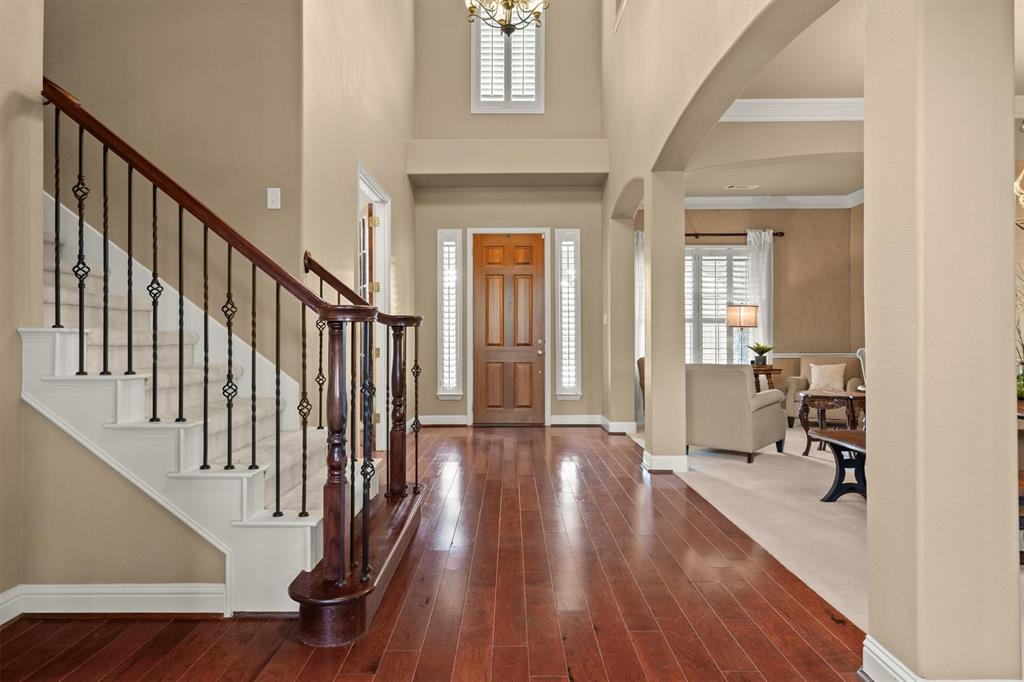 6032 Sterling Drive