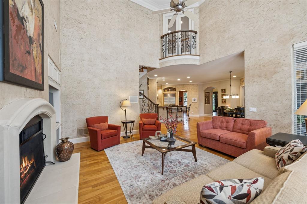1108 Waterfall Drive