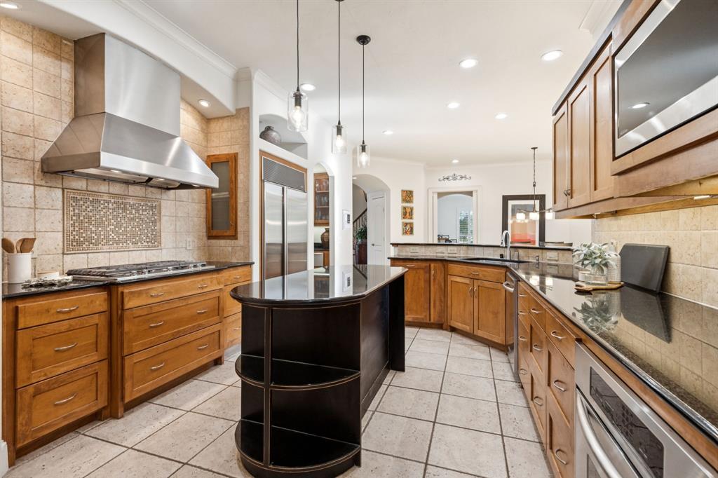 1108 Waterfall Drive